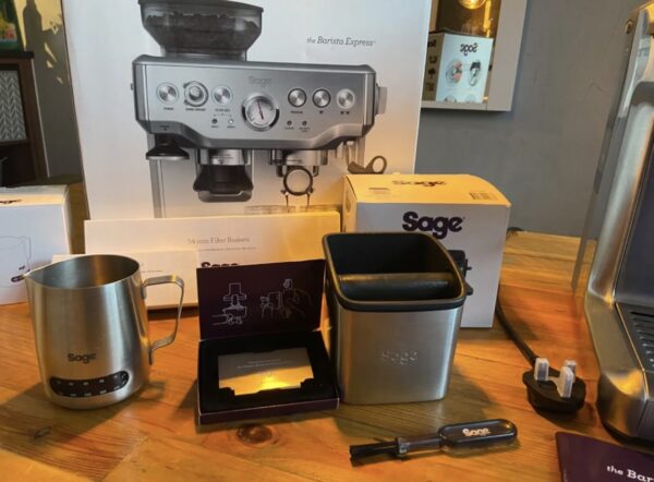 Sage Barista Express Coffee Machine Silver - Refurbished - Image 5