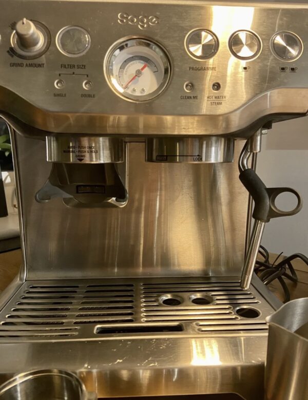 Sage Barista Express Coffee Machine Silver - Refurbished - Image 4