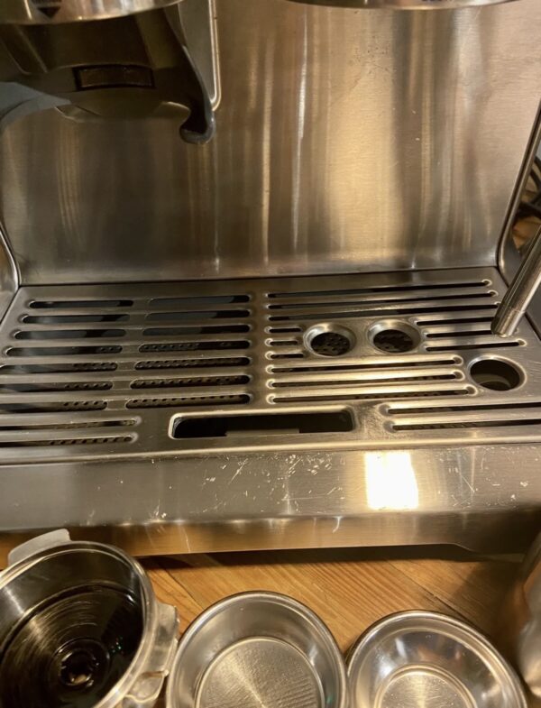 Sage Barista Express Coffee Machine Silver - Refurbished - Image 3